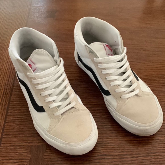 Vans Other - Vans mid’s